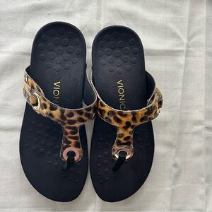 Vionic Animal  Print Women's Sandals